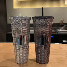 Doppelwand 710 ml Kunststoff Diamant Tumbler Bling Stroh Stroh kalte Tumble Durian Cup ohne AB -Farbe 24oz 2Colors 240425