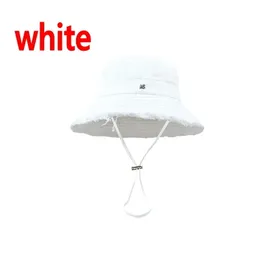 Swobodny projektant czapek dla mężczyzn Le Bob Bucket Hat Designer Cap Woman Cappello Uomo Sport Casquette Summer Sun Zapobieganie modzie na plaży szerokie Brim Canvas GA130 H4