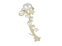 Studörhängen Bettyue Fashion Ear Bone Clip Oregelbundet design Cubic Zircon Earring With Pearl For Women Modern Style Fine Jewelry9955377