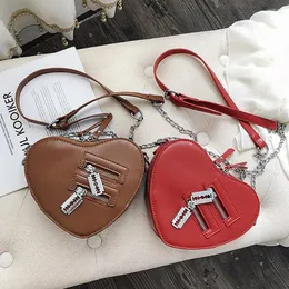 Shoulder Bags Women Messenger Bag Detachable And Adjustable Strap Heart Shaped Clutch Handbag Purse PU Leather For Travel Shopping Daily Use