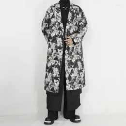 メンズジャケットの衣服ウールコート秋と冬の韓国ファッションゆるいダブル胸膝の長い膝の下でキルティング