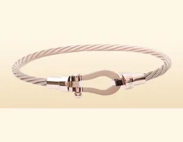 Tasarımcı Fereds Kadın Bracele T Horseshoe Mıknatıs Tokası Paslanmaz Çelik Bilezik Titanyum Gül Altın Takı Simple6057062