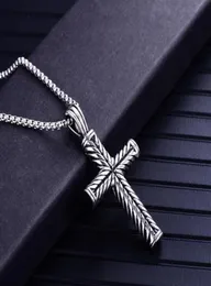 2018 Nuovo ciondolo in acciaio inossidabile in acciaio inossidabile di Fashion European e americano Vintage Tisteel Necklace2087808