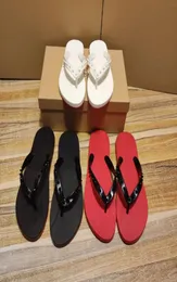 2023 Brand Sandal Designer Ded Spikes Slipper Red S Sandals Shoe for Mens Women High Boots am