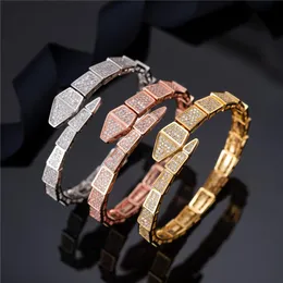 Snake Brand Designer Female Open Cuff Bracelet Zirconia Stone Barkles Gold Silver Rose Gold Fashion 18k Stainless Steel Women0391242439