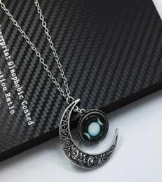 Stile Triple Moon Goddess Black Wiccan Collana con stelle Moon Gems è alla moda e squisito5130468