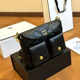 Modedesigner -Tasche Das neue Kuhlädenmaterial ist sehr Design.size24x15cm Hippie Messenger Bag Hand Held Crossbody Bag