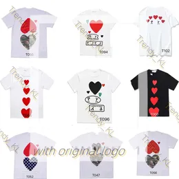 Commes des Garcon Play 디자이너 남자 T 셔츠 CDGS 브랜드 작은 빨간 심장 배지 캐주얼 탑 폴로 셔츠 의류 고품질 도매 저렴한 420