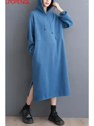 Sıradan Elbiseler Bahar 2024 Düz renkli Uzun Kollu Sweatshirt Elbise Gevşek Kapüşonlu Kazak Vintage Cepler Düz Orta Kalf