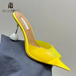 Pantofole appuntite il film trasparente per le dita della bocca di pesce Lady Summer Slipper Scheme di lusso di lusso Rinsola sexy Stiletto Party Runway