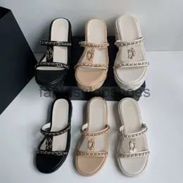 Kanales Wedge Women Plattform CF Slipper C Heels 75 cm Sandalen 3cm Hausschuhe Designer Sandalen karierte gesteppte Textur Goldtone Metall Slide Leder Lady Summer Beach D.