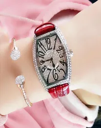 Yeni gelenler s moda tasarımcıları mikrofor bayanlar izle dijital gümüş kabuk buckettype watch beader neslini yayınladı 9901336