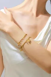 Charm Bracelets 1pc Lovely Gold Plated Stainless Steel Love Heart Bracelet For Women Teen Girls Mother's Day Gift