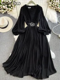 Casual Dresses Xiwen Lantern Long-Sleeve V-Neck Chiffon Pleated Solid Color Highwaist Elegant Chic Design Women's Dress 2024 Summer XF1950