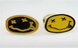 20st/ Lot Wholesale Fashion Jewelry Accessories Emamel Metal Drunk Face Brosch Pin Badge 2010098547127