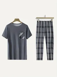 Men's Tracksuits Simple Style Casual Pajamas Sets Solid Short Sleeve Crew Neck Top With Chest Pocket & Loose Checkered Pants Lounge Wear