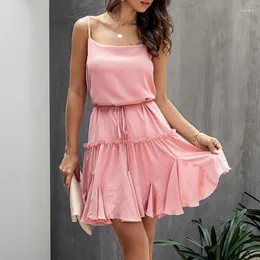 Vestidos casuais Duzeala de verão Mulheres sexy mangas espaguete de pulverização vestido cascata de cascata com arzola presa de pescoço sólido