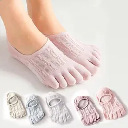 Women Socks 1 Pairs Summer Invisible Toe Woman Girl Cotton Thin Solid Soft Shallow Mouth Breathable Deodorant No Show 5 Finger