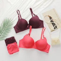 Bras Sets Women's Sexy Lingerie Set With Detachable Shoulder Straps And Steel Ring Gathered Thin Mold Cup