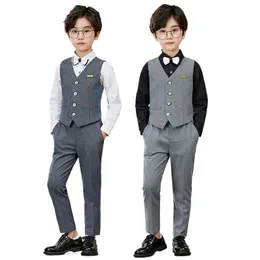 Barnens västdräkt Spring och Autumn New Boys Dress Four-Piece Boy Performance Photography Walk Performance Clothing (WaistCoat + Shirt + Byxor + Bow Tie)