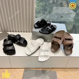 Markendesigner Sandals Sommer Beach Pantoffeln Herren lässige Hausschuhe Haken Schuhe Europäische und amerikanische trendige Schuhe fünf Zähler Pantoffeln Frauen -Hausschuhe