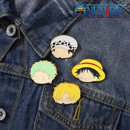 Broches One Piece Luffy Action Anime Figuras Zoro Sanji Pin Pin Lapel Pin Acessórios de jóias da moda Presente de brinquedo infantil