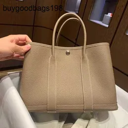 Designer Garden Party Bags Genuine Leather Womens 2024 New High Capacity Commuter Tote Premium Handheld One Shoulder Crossbody Have Logo