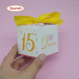 Present Wrap Mis Quince Bat Mitzvah Party Favor Mini Square Pink Candy Box 20st för Spanien Girl 15th Anniversary Födelsedagsdekor