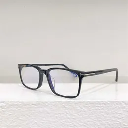 Dostosowane okulary krótkowzroczne Modne okulary przeciwsłoneczne projektant TF TOP DLA WOMEN I MAN W SHATEPIA KLAJKI MIOPIA są popularne w Internecie TF5735B z logo pudełkiem