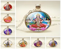 Naszyjniki wiszące Lakshmi Goddess Glass Glass Dome Akcesoria Naszyjka Jewek Hinduizm Amuul Amulet Charm Cabochon dla niego lub Herpen8997971