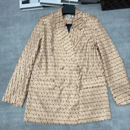 Projektantki Kobiet Blazer Jacket Woman V Letters Premium Fabric Spring Autumn Nowe wydane wierzch M131