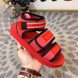 Origin -Paket Luxus Frauen Designer Sandals Magic Stick Plattform Sandalen Sommer Strand Slipper Red Letter Dicke Sohle Schuhe Handel 7346861