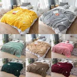 Blankets 1PC Checked Milk Velvet Bed Blanket Children Adults Warm Winter Solid Color Durable Sofa Comfortable Soft Coral Quilt