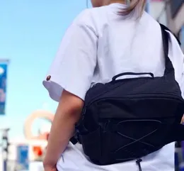 Moda Bolsa de cintura Homens Mulheres Backpack Nylon Bolsa de ombro à prova d'água Bolsa de viagens Bag estudantil Mensageiro Melhor Qualidade 42th