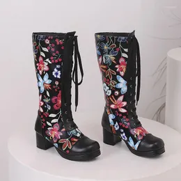 Boots 2024 Autumn Fashion Sweet Sproidery Cross-Tiled Coled Girls Block High Heel Platform Platform Shoes for Princess 12 14 16 18