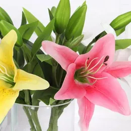 Dekoratif Çiçekler Festivali Malzemeleri Simüle edilmiş Buket Lily Diy Partisi Dekorasyonu 5 Renk Düğün Sahte Yumuşak Yapıştırıcı Ev Dekor