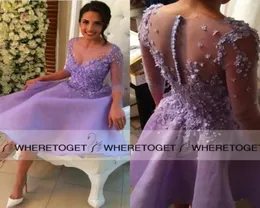 Fioletowe liliowe tanie długie rękawy długość kolan zwykłe sukienki koktajlowe 2019 Koronkowe aplikacje formalne krótkie sukienki imprezowe Homecoming Prom G2326613