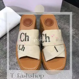 2024 Free Shipping Top Woody Chypre Sandals Mules Flat Slides Light Tan Beige White Black Pink Blue Lace Lettering Canvas Slippers Womens Summer Outdoor Indoor 119