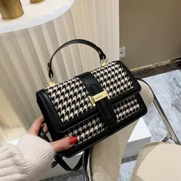 2021 Europe America Luxury Designer Women Bag Fashion Lady ad alta capacità tela da viaggio stampare borse a messaggeri 279r