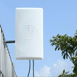 Empfänger SMA 4G LTE -Antenne 24dbi Outdoor -Antennen -Signalverstärker