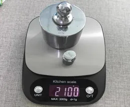 Scarico di alimenti elettronici della cucina per la casa Calco di misurazione della piattaforma in acciaio inossidabile Misurazione Visualizzazione LCD 10 kg 01g Herb95055291 medicinale