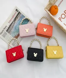 패션 베이비 여자 만화 핸드백 귀여운 아이 진주 체인 메신저 가방 어린이 pu oneashing bag mini change purse f1277785283