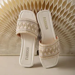 Slippers Zapatillas Romanas Informales Para Mujer Zapatos De Talla Grande Con Punta Cuadrada Plana Exteriores Novedad Verano