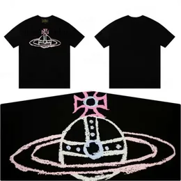 Viviane Westwood Дизайнерские футболки мужчины женщины Wests Wood Tshirt Streatwear Женщина роскошная хлопковая футболка Polos Mens Print Tshirts Multycolor Tee 88 1129