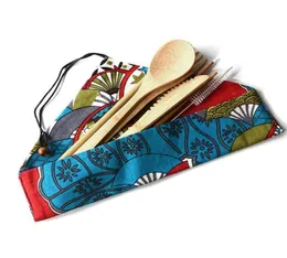 6 pcSset talheres de bambu portátil Fácil transportar utensílios de jantar de bambu Cuttlers de palha com bolsa e escova de acampamento ao ar livre3864246