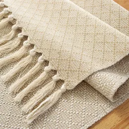 Pads Nordic Woven Table Runner Tablecloths Хлопковая льняная ручная кисточка для кисточки для дома