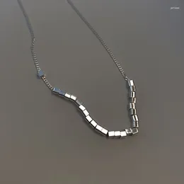 Ketten Quadratanhänger Titanstahl Halskette weibliche männliche Mode Colarbone Kette Nischendesign Sinn für hochwertige Pullover