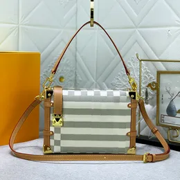 Luxo Ladies Caso Cosmético Famosa bolsa de bolsa de bolsa de bolsa pequena bolsa quadrada Bolsa Crossbody Bag de armazenamento clássico Mini bagagem de alta qualidade