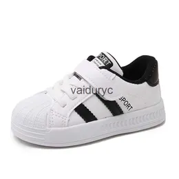 First Walkers New Ldren Small White Shoes Fashion Soft Bottom Boys Board Board Kids Round Toe Kids Outdoors Sports Casual Walking Sneaker H240506