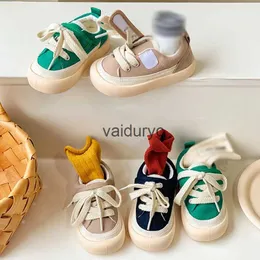 운동화 Baywell Childrens 캔버스 신발 소녀 아기 소년 단단한 색상 로우 탑 스포츠 유아 Zapatillas de Decorte H240506